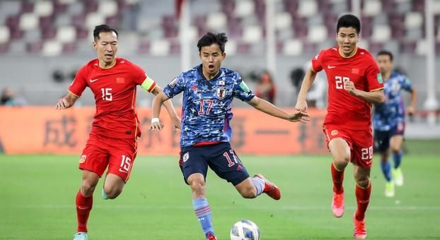 0-1!事不过三!国足2次被中门框,左路变漏勺：<a href=