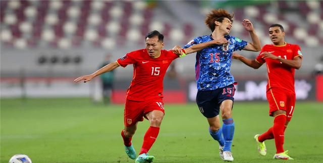 国足0-1不敌<a href=