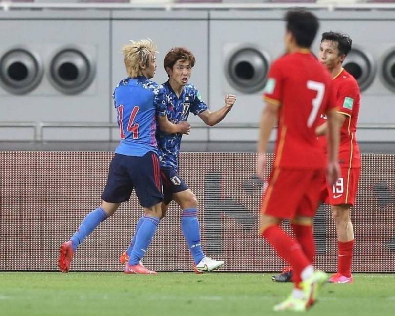 被对手猜透！李铁保守没错国足负于<a href=