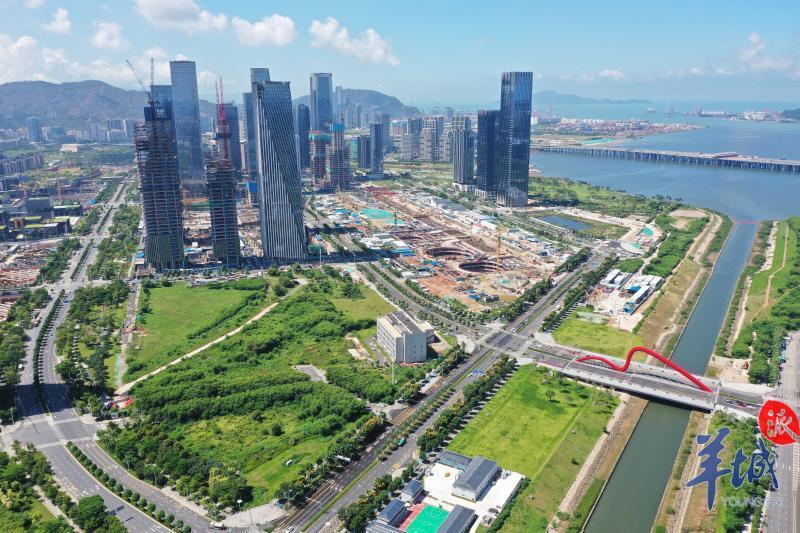 专家谈 | 前海深港现代服务业合作区:将形成强大辐射带动效应|香港|全媒体_新浪新闻