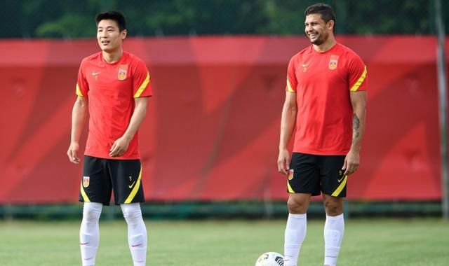 强大的国足!状态越来越好,下一场大概率能战胜越南男足