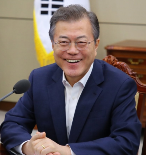 文在寅明年5月卸任韩国总统 退休金每月7.7万元