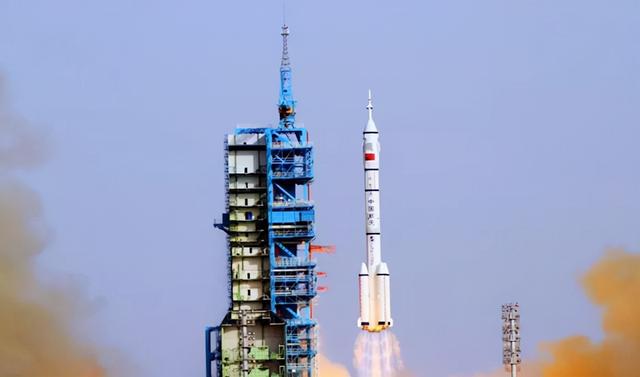 又有喜讯传来,神舟十三号发射已定!将搭乘三名航天员入太空休闲区蓝鸢梦想 - Www.slyday.coM 又有喜讯传来,神舟十三号发射已定!将搭乘三名航天员入太空休闲区蓝鸢梦想 - Www.slyday.coM