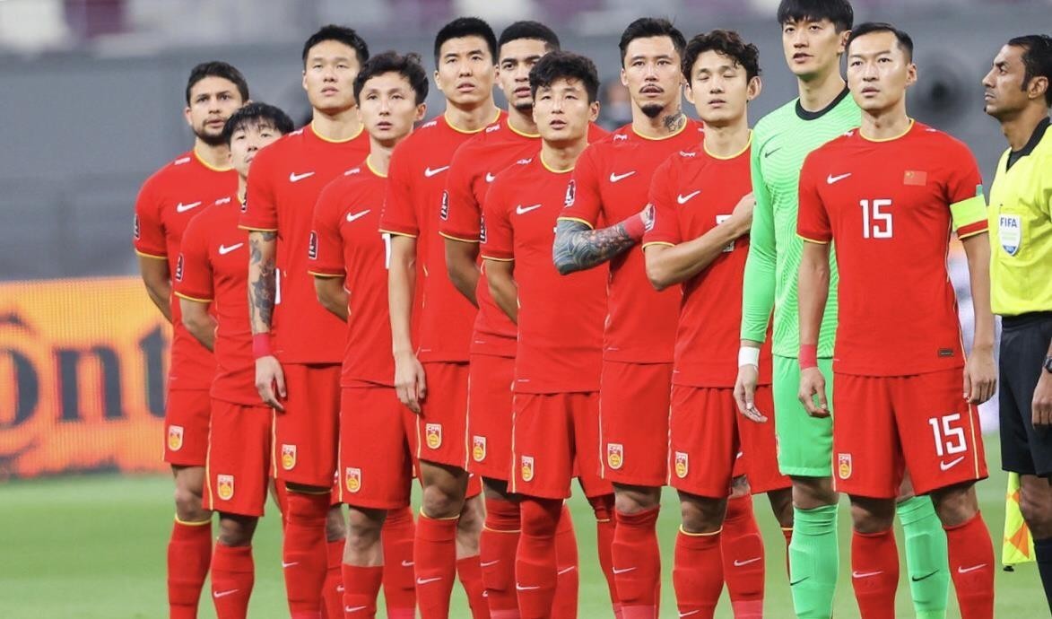 确定!两大国脚火线驰援国足,王刚或遭弃用,李铁战越南杀气腾腾