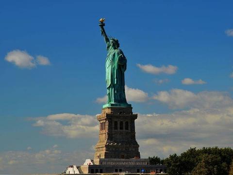 9月11日拜登演讲“翻车”，<a href=