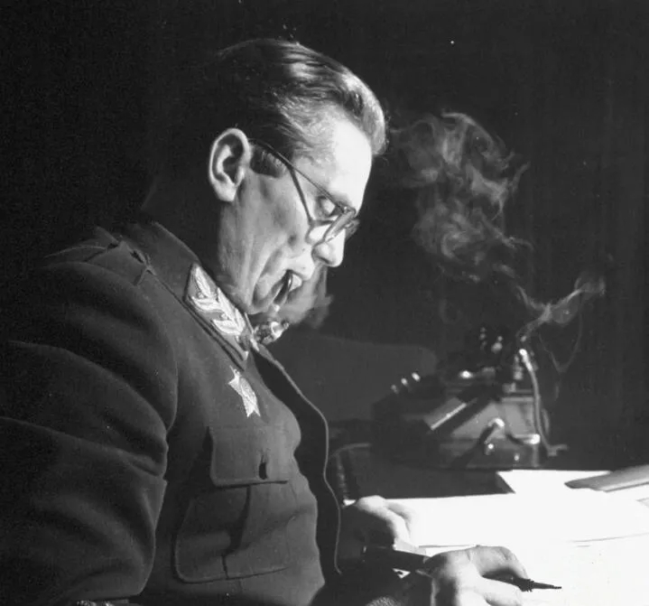 二战盟友的美苏两国,为何会在南斯拉夫上空爆发空战休闲区蓝鸢梦想 - Www.slyday.coM 二战盟友的美苏两国,为何会在南斯拉夫上空爆发空战休闲区蓝鸢梦想 - Www.slyday.coM