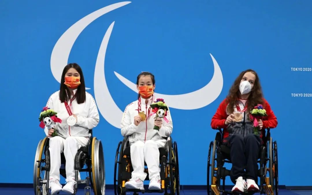 香港票房冠军,这位“苏神”让我哭崩了休闲区蓝鸢梦想 - Www.slyday.coM 香港票房冠军,这位“苏神”让我哭崩了休闲区蓝鸢梦想 - Www.slyday.coM