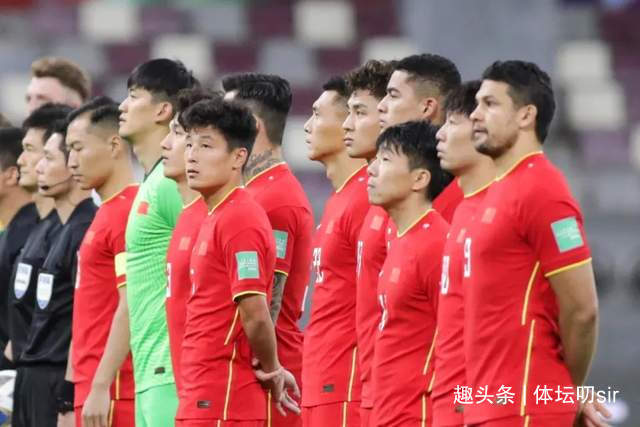 国足在沙迦准备过“苦日子”,强化体能只为打越南队不“拉胯”