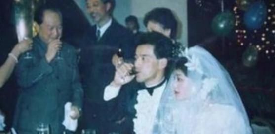 1989年加入<a href=