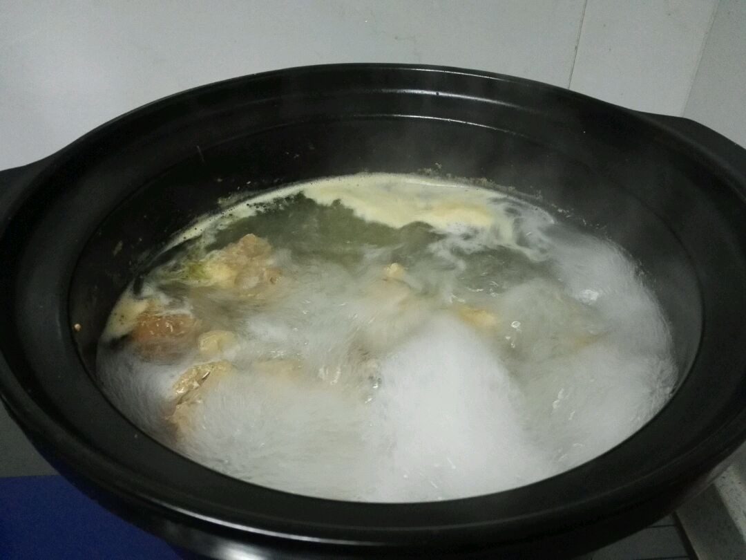 《大长今》中的韩式人参鸡汤，不去<a href=