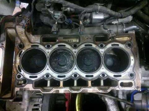 汽车有积碳怎么办，不要着急，5分钟教你成养车高手