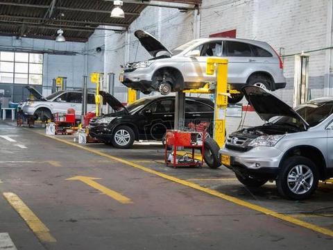 老司机：有些油多久换一次？记得这张时间表，汽车毛病少一半！