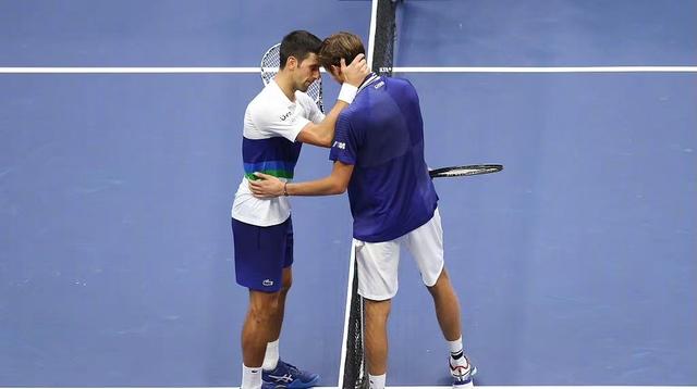 记住2021美网男单决赛!终结和诞生了多项纪录,你心疼德约吗?休闲区蓝鸢梦想 - Www.slyday.coM 记住2021美网男单决赛!终结和诞生了多项纪录,你心疼德约吗?休闲区蓝鸢梦想 - Www.slyday.coM