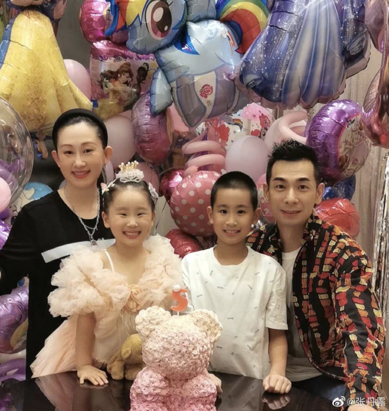 赵文卓豪气养娃!5岁小女生日宴豪华奢侈,大女儿学费近百万 赵文卓豪气养娃!5岁小女生日宴豪华奢侈,大女儿学费近百万