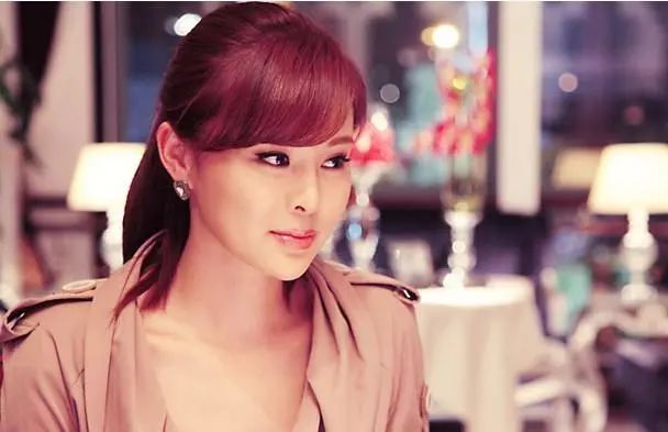 7组三胎家庭：赵文卓富养孩子，黄磊被指重男轻女，张艺谋被罚款
