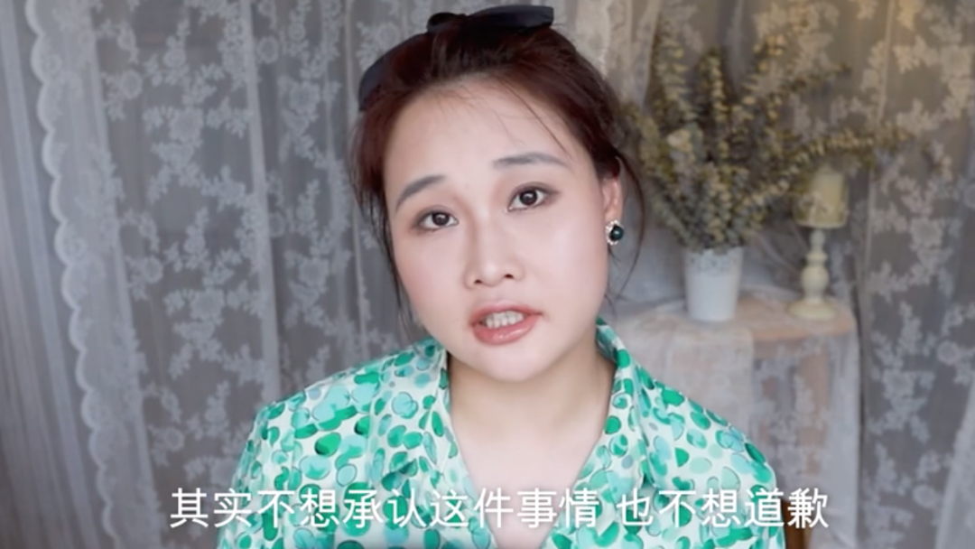 成龙新电影开机，刘浩存是女主角，网友愤怒发声：有她就不看！