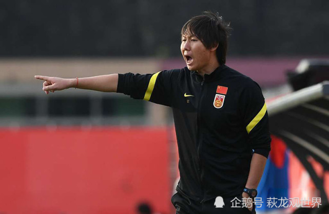 韦世豪与归化球员来电 李铁把电闸拉了!国足VS越南需上4大悍将