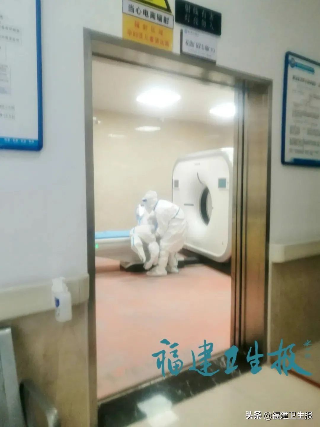 福建累计确诊152例!4岁孩子穿防护服独自做检查,懂事的样子让人心疼休闲区蓝鸢梦想 - Www.slyday.coM 福建累计确诊152例!4岁孩子穿防护服独自做检查,懂事的样子让人心疼休闲区蓝鸢梦想 - Www.slyday.coM