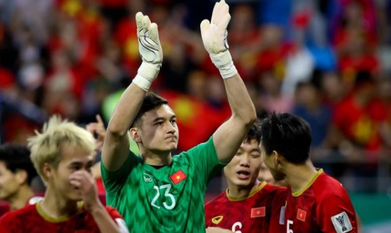 越南队主力门将受伤无缘与中国队比赛，关键是国足能射正吗