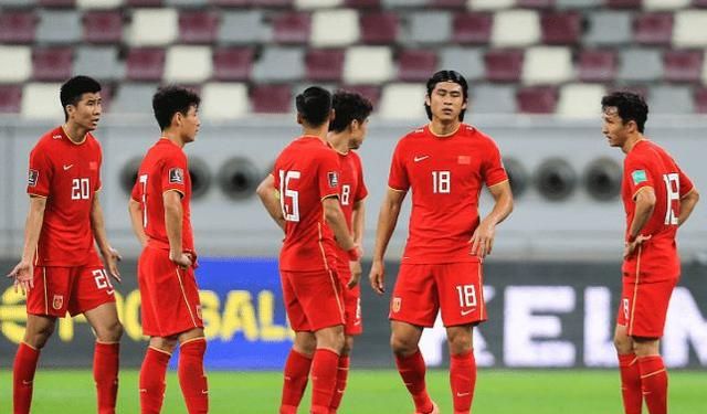 见证打破历史?国足战越南24年未尝败绩,李铁能否守住最后的底线