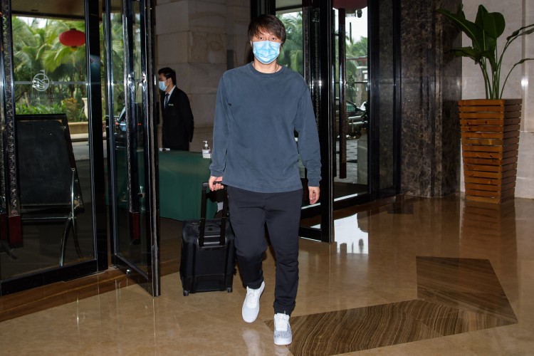 越南不藏了,想把国足钉上24年耻辱柱!叙利亚伸出援手帮李铁一把