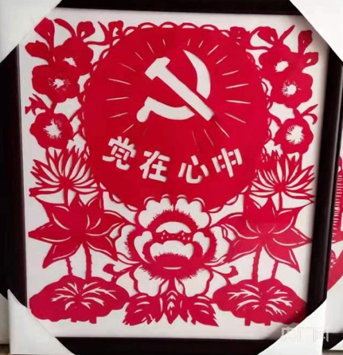 徐州铜山何桥镇:剪刀剪出百年党史 剪纸绘出两在两同