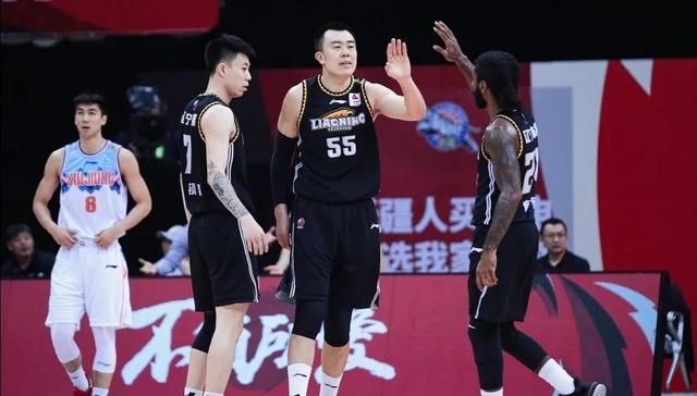 正式再见!功勋外援加盟<a href=