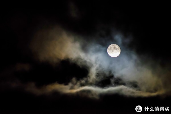 中秋节赏月攻略:手机这么设置拍出来的月亮又大又亮,发朋友圈的素材有了!休闲区蓝鸢梦想 - Www.slyday.coM 中秋节赏月攻略:手机这么设置拍出来的月亮又大又亮,发朋友圈的素材有了!休闲区蓝鸢梦想 - Www.slyday.coM