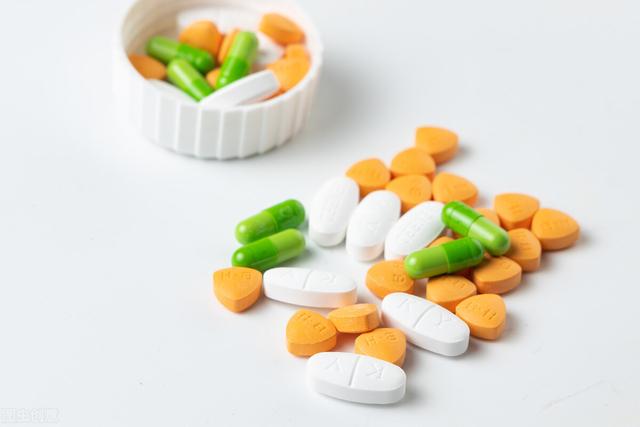 如果饭后吃的药我饭前吃了,对身体有影响吗?医生:得看你吃的啥休闲区蓝鸢梦想 - Www.slyday.coM 如果饭后吃的药我饭前吃了,对身体有影响吗?医生:得看你吃的啥休闲区蓝鸢梦想 - Www.slyday.coM