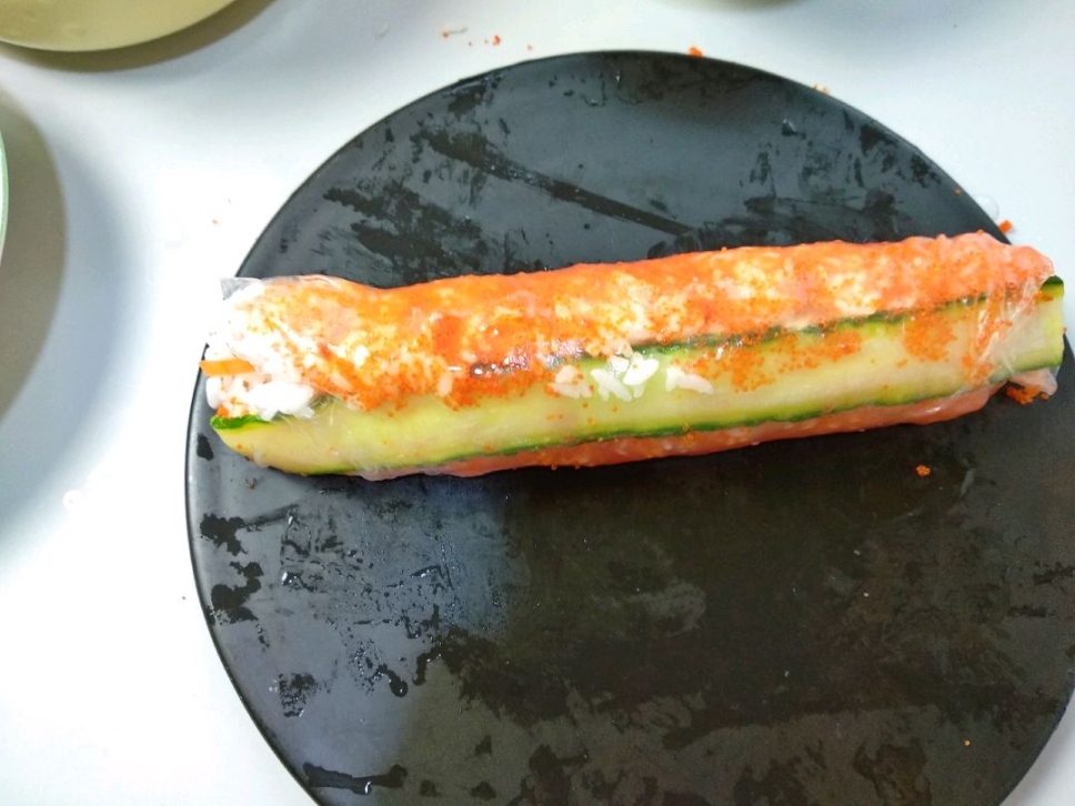 一口两世界！越南春卷鱼籽酱寿司，好吃好看太有食欲了