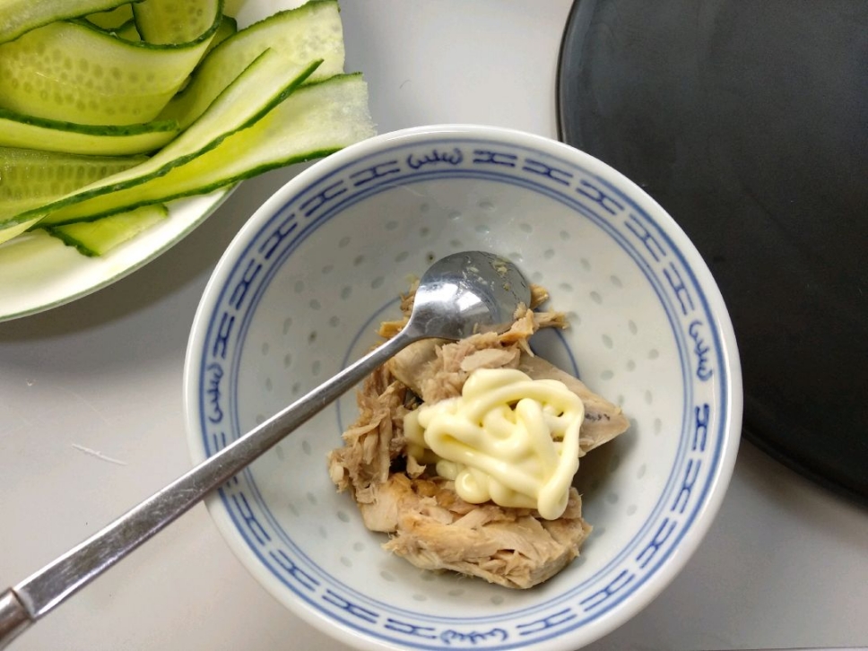 一口两世界！越南春卷鱼籽酱寿司，好吃好看太有食欲了