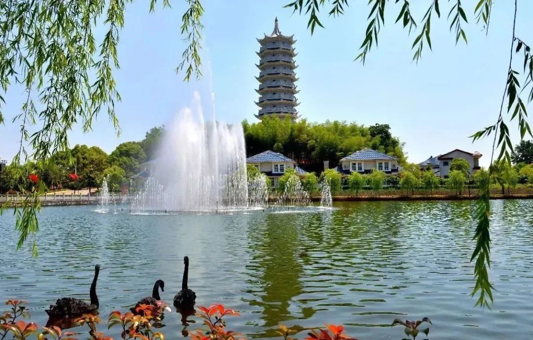 假期第一天,这条咸宁中秋精品线路赶紧get起来!休闲区蓝鸢梦想 - Www.slyday.coM 假期第一天,这条咸宁中秋精品线路赶紧get起来!休闲区蓝鸢梦想 - Www.slyday.coM