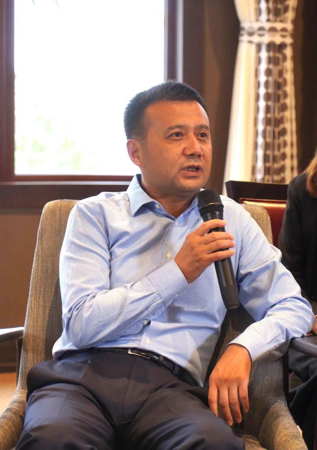 王他一:北京环球影城筹备20年,最艰难时只剩一块牌子、一个人休闲区蓝鸢梦想 - Www.slyday.coM 王他一:北京环球影城筹备20年,最艰难时只剩一块牌子、一个人休闲区蓝鸢梦想 - Www.slyday.coM