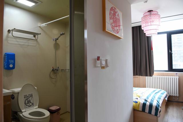 给异地就医的孩子一个家,北京儿童医院旁有个免费为患儿提供住宿的地方休闲区蓝鸢梦想 - Www.slyday.coM 给异地就医的孩子一个家,北京儿童医院旁有个免费为患儿提供住宿的地方休闲区蓝鸢梦想 - Www.slyday.coM