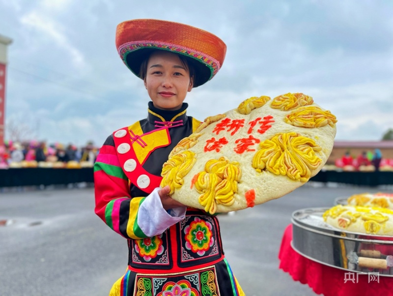 青海互助举办土族民俗传统月饼大赛