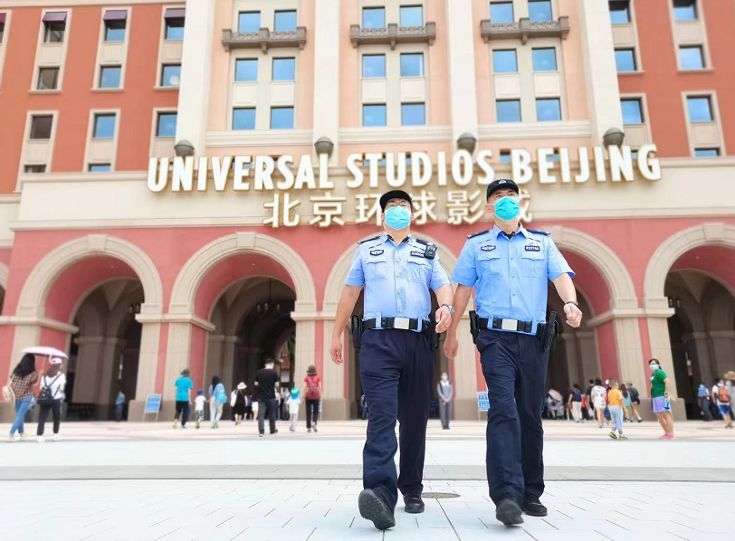 北京环球度假区明日正式开园!通州警方:严打线上线下倒票休闲区蓝鸢梦想 - Www.slyday.coM 北京环球度假区明日正式开园!通州警方:严打线上线下倒票休闲区蓝鸢梦想 - Www.slyday.coM