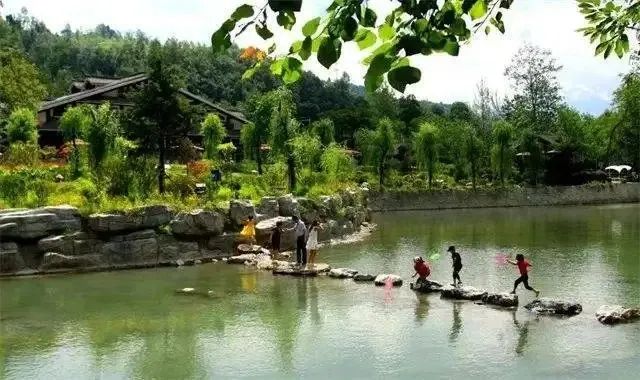 假期去哪儿玩?甘肃这15条风光绝美的旅游线路→走起!休闲区蓝鸢梦想 - Www.slyday.coM 假期去哪儿玩?甘肃这15条风光绝美的旅游线路→走起!休闲区蓝鸢梦想 - Www.slyday.coM