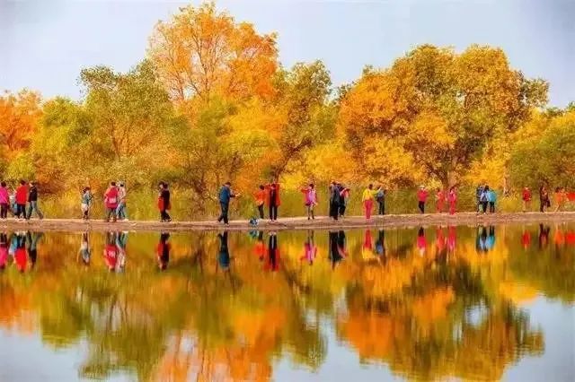 假期去哪儿玩?甘肃这15条风光绝美的旅游线路→走起!休闲区蓝鸢梦想 - Www.slyday.coM 假期去哪儿玩?甘肃这15条风光绝美的旅游线路→走起!休闲区蓝鸢梦想 - Www.slyday.coM