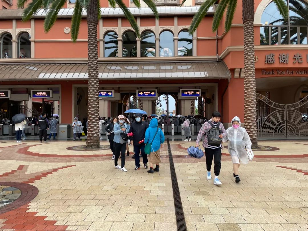 北京环球度假区正式开园!这位1039主播担任仪式主持人!休闲区蓝鸢梦想 - Www.slyday.coM 北京环球度假区正式开园!这位1039主播担任仪式主持人!休闲区蓝鸢梦想 - Www.slyday.coM