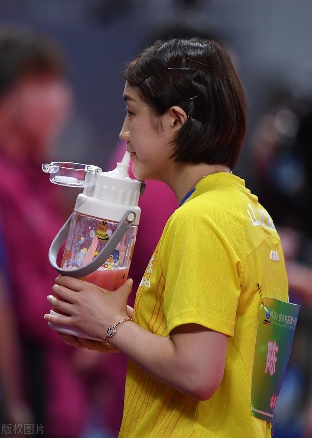 孙颖莎出局无缘团体决赛!41岁老将再胜00后国乒主力,京粤会师休闲区蓝鸢梦想 - Www.slyday.coM 孙颖莎出局无缘团体决赛!41岁老将再胜00后国乒主力,京粤会师休闲区蓝鸢梦想 - Www.slyday.coM