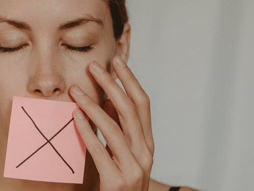 什么样的人,表面上对你好,实际上却想害你?休闲区蓝鸢梦想 - Www.slyday.coM 什么样的人,表面上对你好,实际上却想害你?休闲区蓝鸢梦想 - Www.slyday.coM