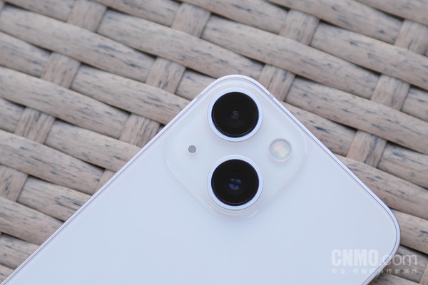 iPhone 13/13mini评测:“十三香”的意义 是将复杂的事情变简单休闲区蓝鸢梦想 - Www.slyday.coM iPhone 13/13mini评测:“十三香”的意义 是将复杂的事情变简单休闲区蓝鸢梦想 - Www.slyday.coM