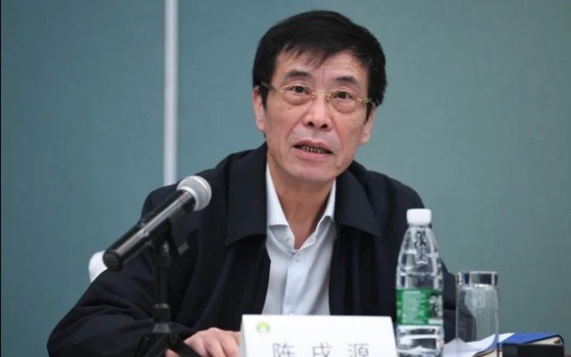 国足输越南概率陡增,归化无全力,内援无能力,联赛不健康?