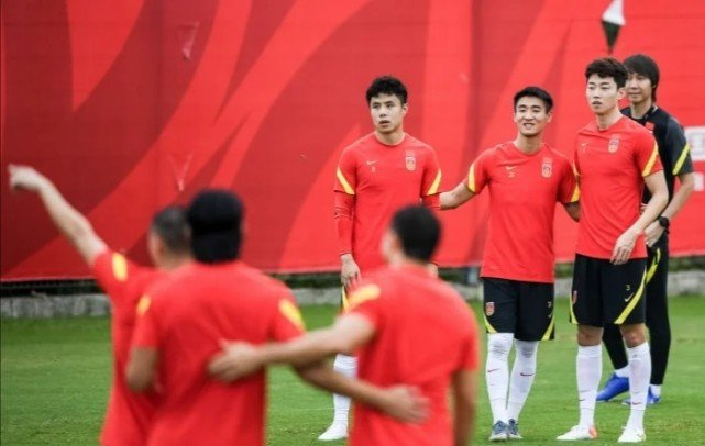 国足输越南概率陡增,归化无全力,内援无能力,联赛不健康?