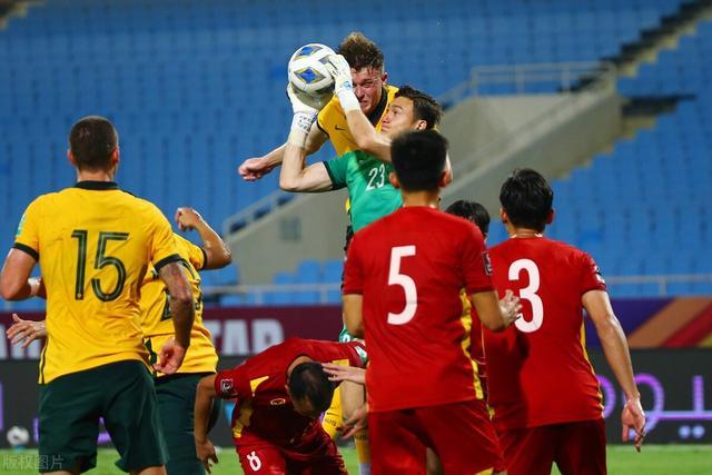 越南队热身赛3-2胜梯队 头号球星双响 与国足一役开球时间8日凌晨