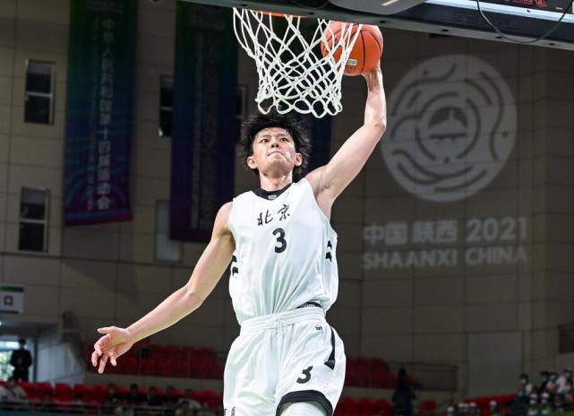 田宇翔两度连线曾凡博暴扣!北京取首胜,曾凡博18+7+4帽休闲区蓝鸢梦想 - Www.slyday.coM 田宇翔两度连线曾凡博暴扣!北京取首胜,曾凡博18+7+4帽休闲区蓝鸢梦想 - Www.slyday.coM