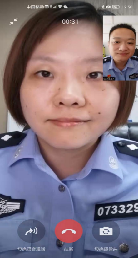 深夜十一点,爷爷默默在村口等待回家团圆的孙女……有些人,越是这时越想你们!休闲区蓝鸢梦想 - Www.slyday.coM 深夜十一点,爷爷默默在村口等待回家团圆的孙女……有些人,越是这时越想你们!休闲区蓝鸢梦想 - Www.slyday.coM