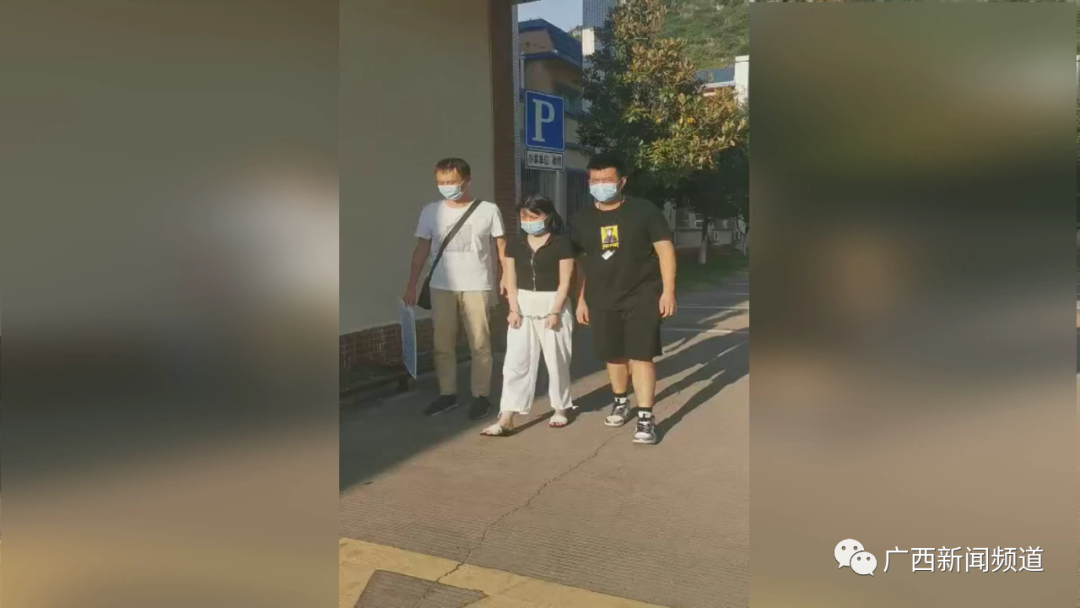 “清纯”女友要被卖给傻子? 广西男子花10万元为其赎身,结局反转休闲区蓝鸢梦想 - Www.slyday.coM “清纯”女友要被卖给傻子? 广西男子花10万元为其赎身,结局反转休闲区蓝鸢梦想 - Www.slyday.coM