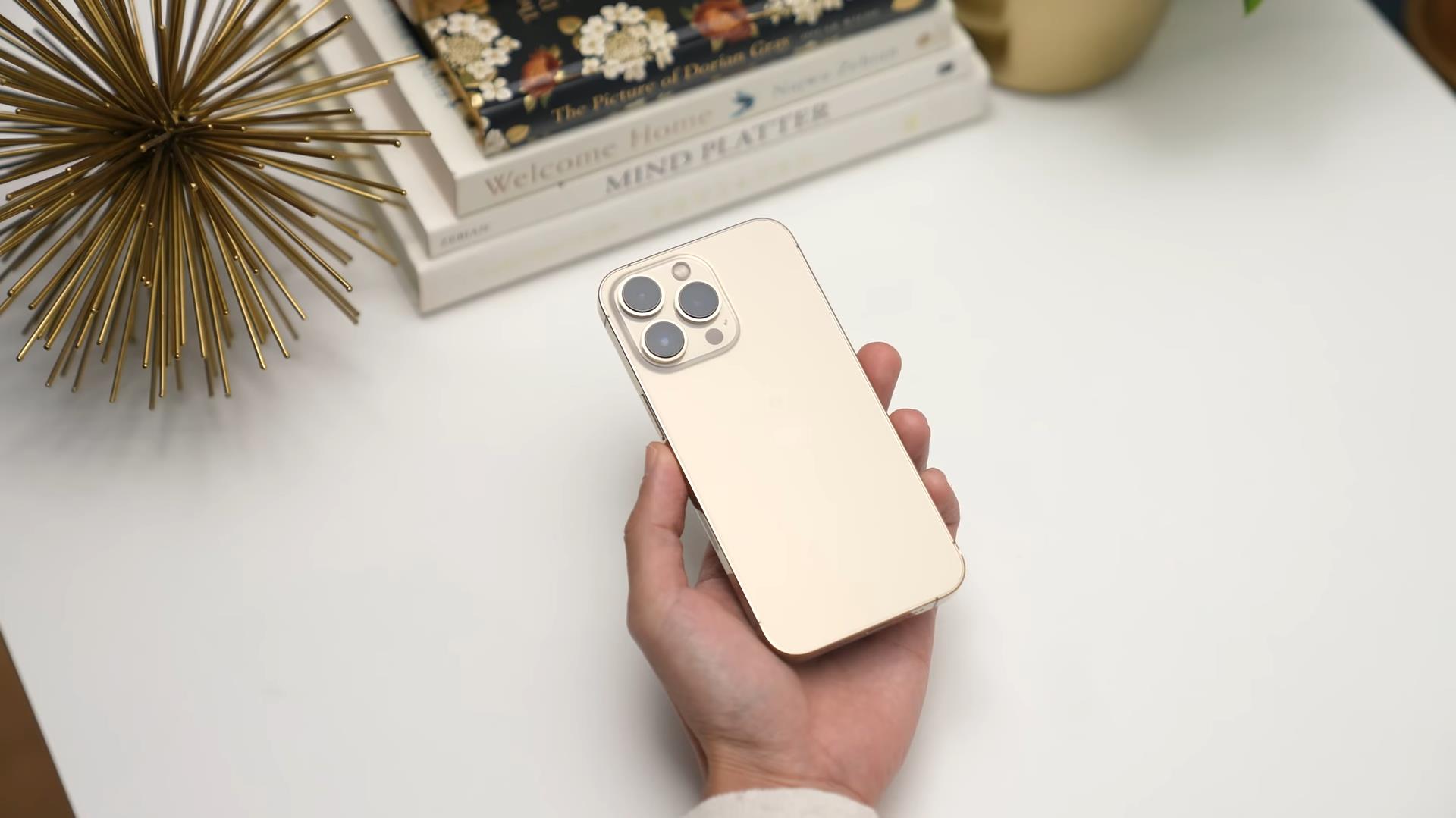 苹果13pro壁纸高清可爱,iphone13pro壁纸推荐 如果给你一台iphone13pro和华为p50pro你会选择哪一款