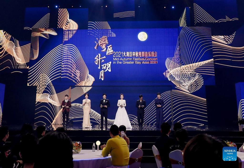 Photo taken on Sept. 21, 2021 shows the Mid-Autumn Festival Concert in the Greater Bay Area in Shenzhen, south China's Guangdong Province. (Xinhua)